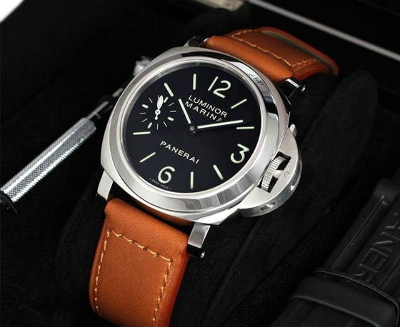 Swiss Replica Watches: Lorene Jame